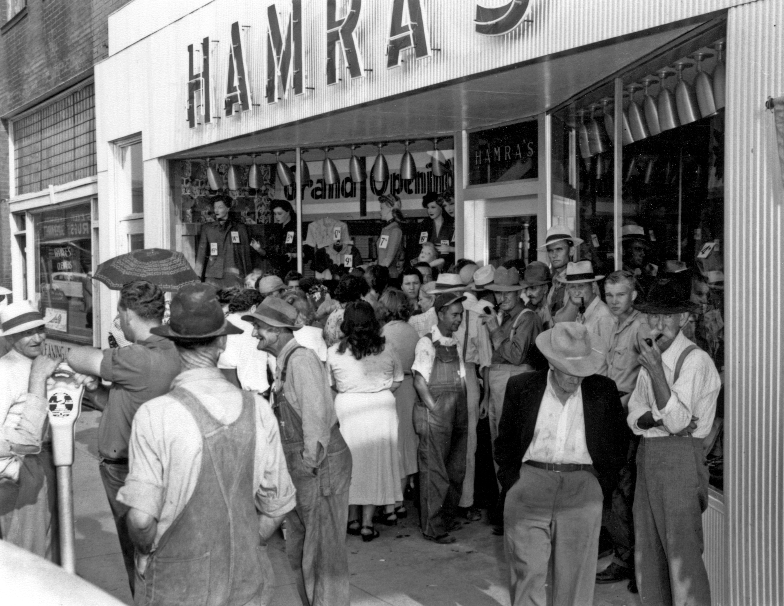 hamras-department-store_4778011963_o